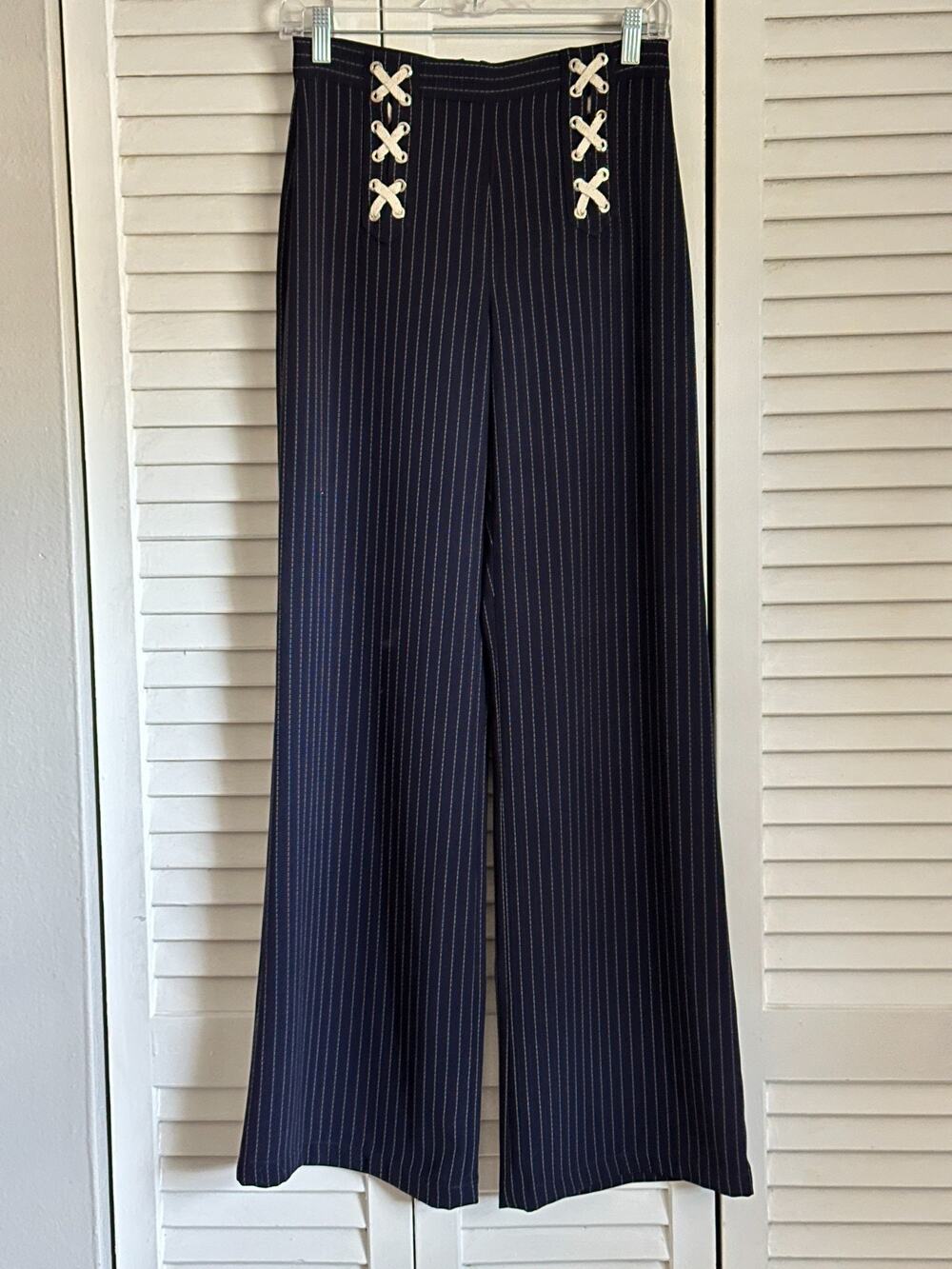 Veronica Beard Pinstripe Wide Leg Pants Navy Lace Up High Rise 2 Nautical